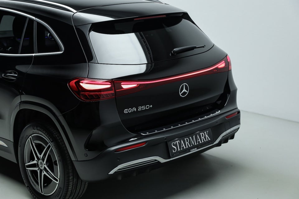 Mercedes EQA250+ AMG Advance 5d