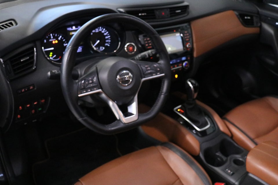 Nissan X-Trail 1,6 dCi 130 Tekna X-tr. 7prs 5d