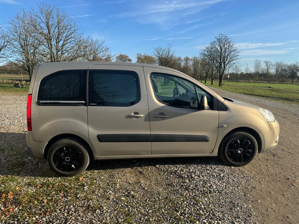 Citroën Berlingo 1,6 HDi 90 Advance 5d