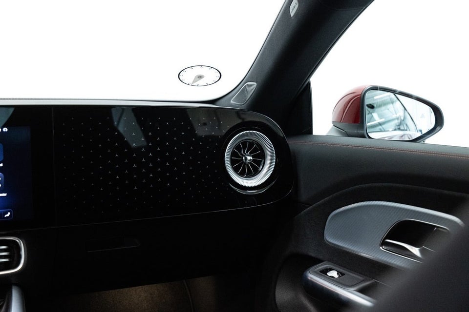 Mercedes CLA250+ electric AMG Advance Plus 4d