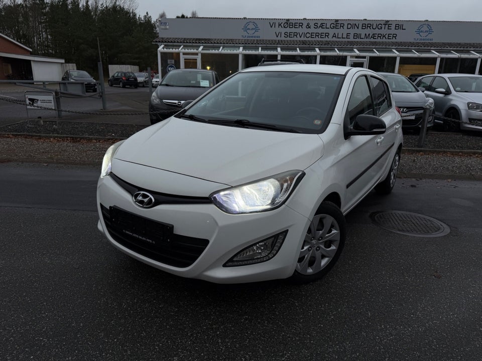 Hyundai i20 1,25 Comfort 5d