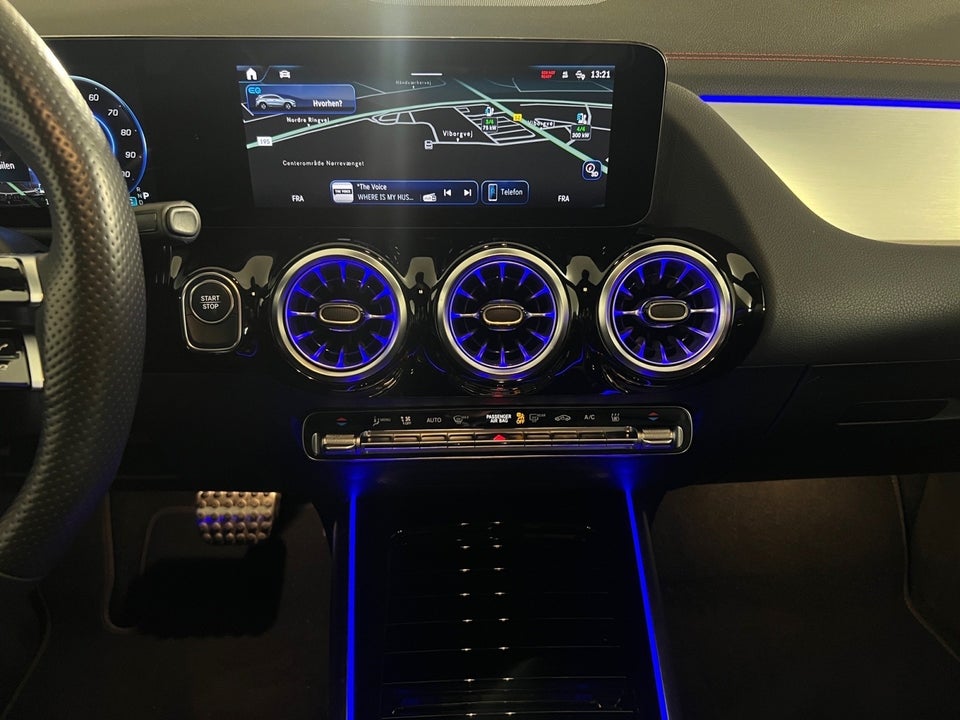 Mercedes EQA300 AMG Line 4Matic 5d