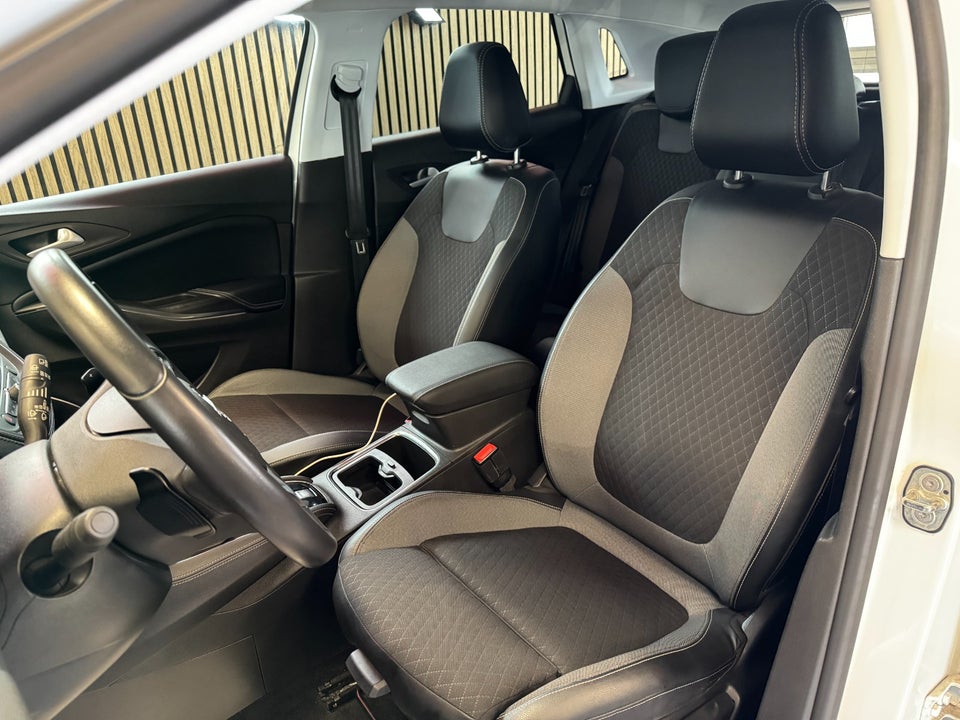 Opel Grandland X 1,6 Hybrid Ultimate aut. 5d