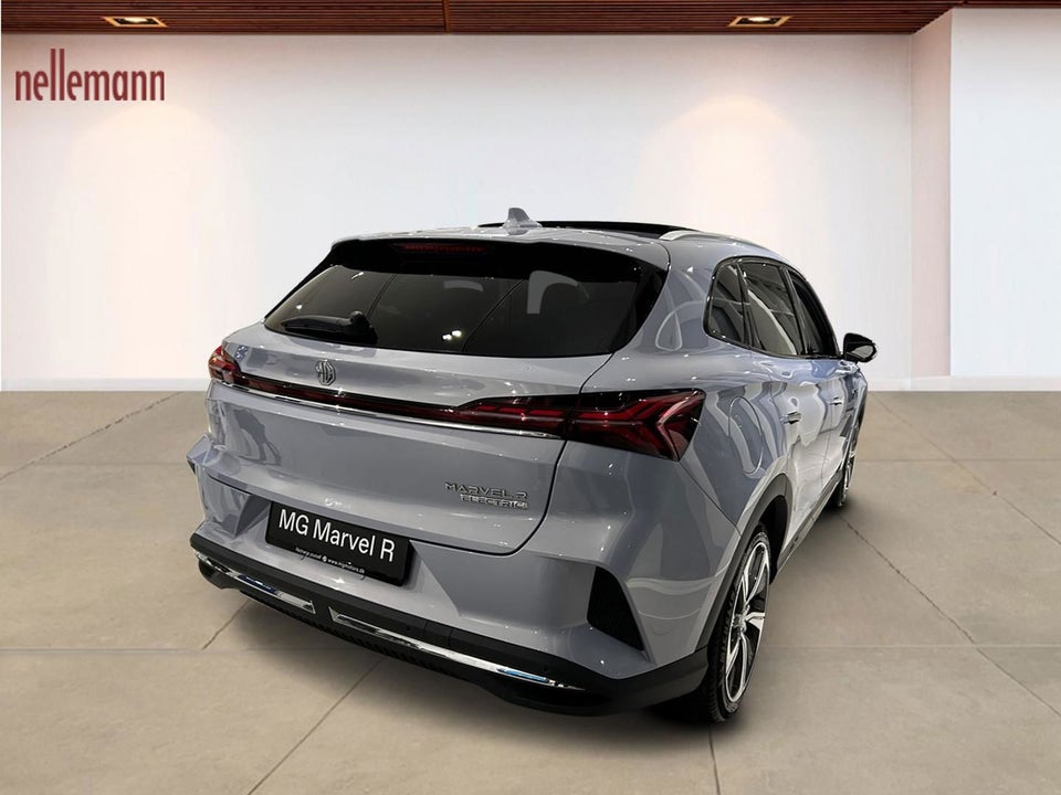 MG Marvel R Luxury 5d