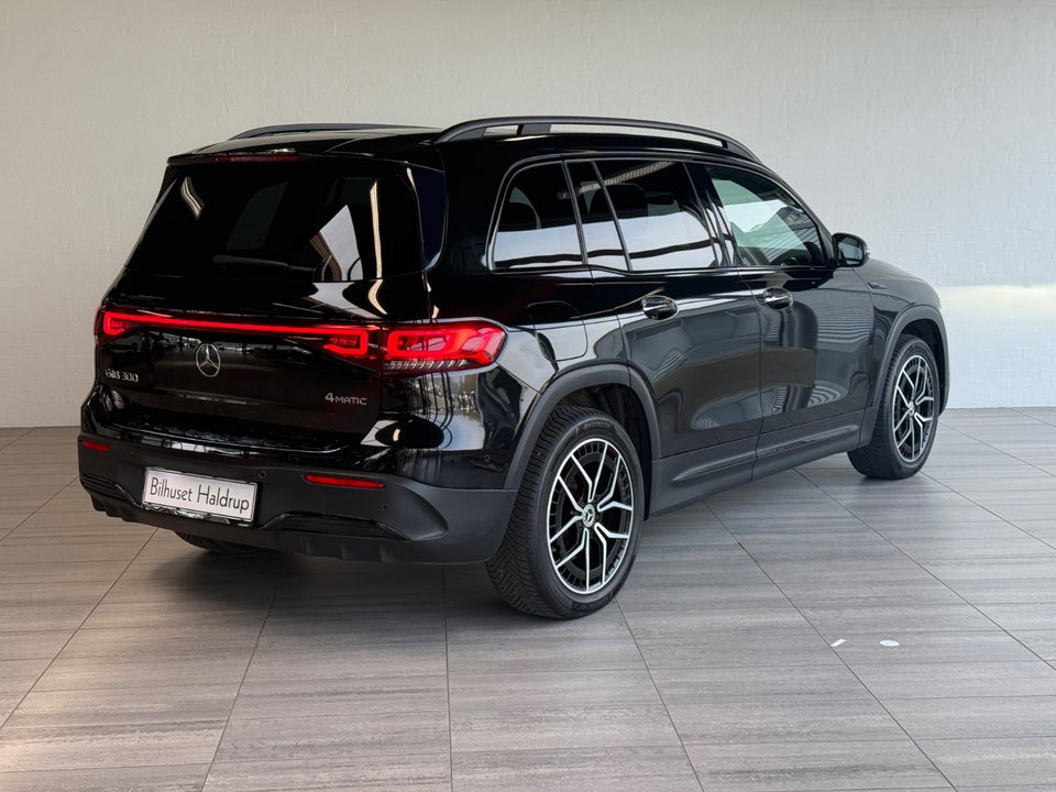 Mercedes EQB300 AMG Line 4Matic 7prs 5d