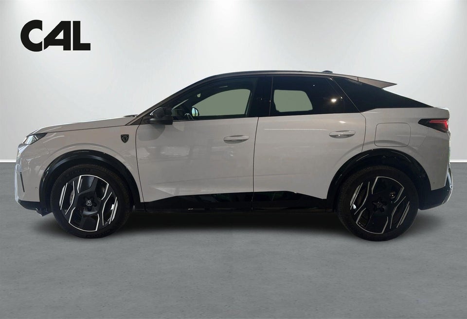 Peugeot e-3008 77 GT Pack 5d