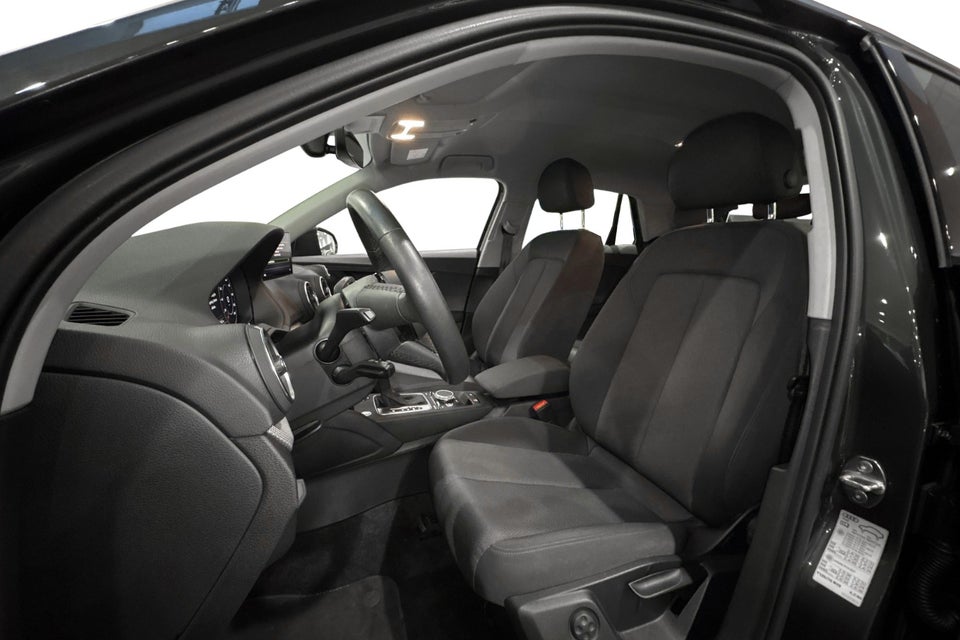 Audi Q2 35 TFSi Prestige S-tr. 5d