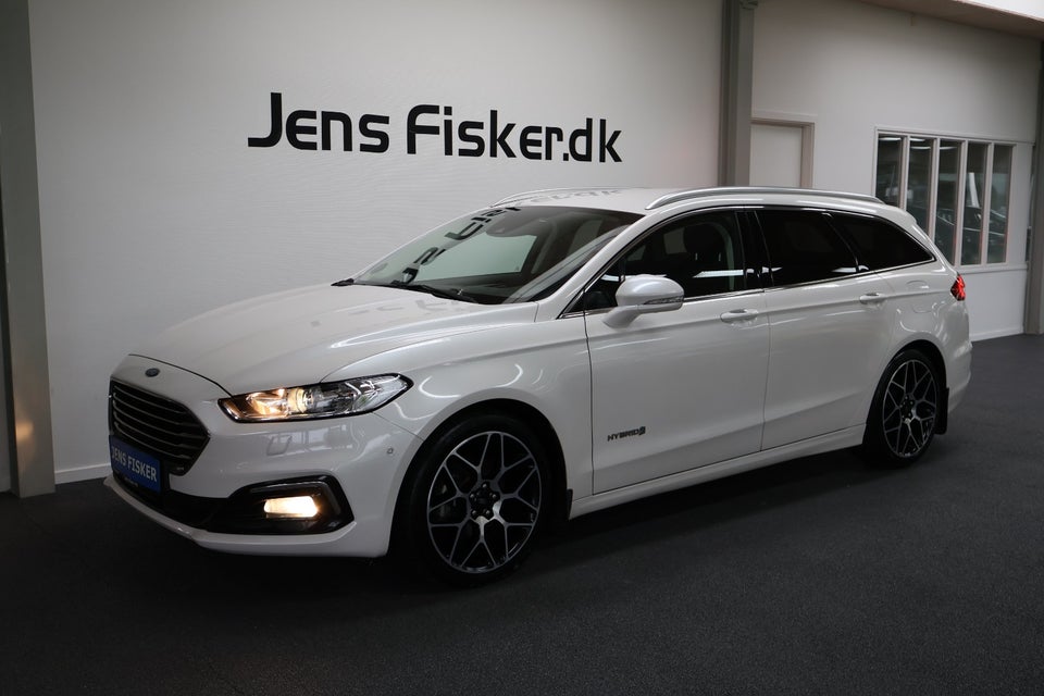 Ford Mondeo 2,0 HEV Titanium stc. CVT 5d