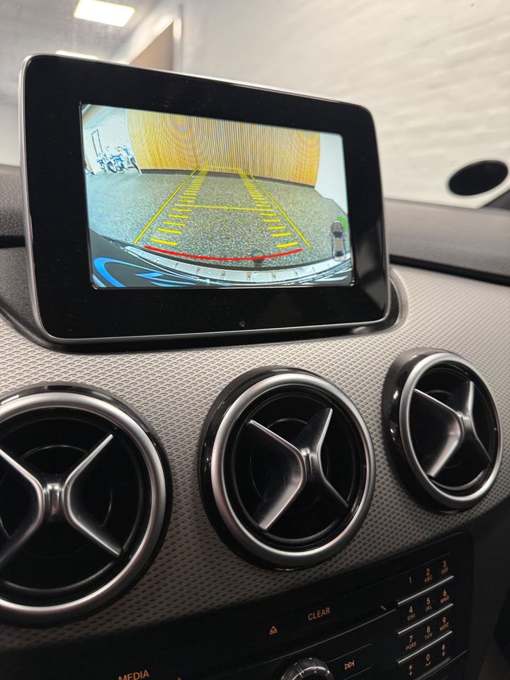 Mercedes B200 d 2,2 Business aut. 5d