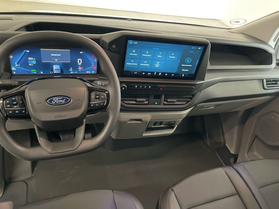 Ford E-Transit Custom 320 L1 64 Trend