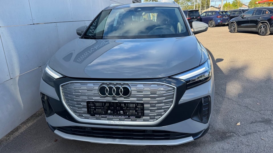 Audi Q4 e-tron 45 Progress 5d