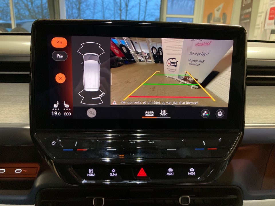 VW ID.Buzz 77 Pro SWB 5d