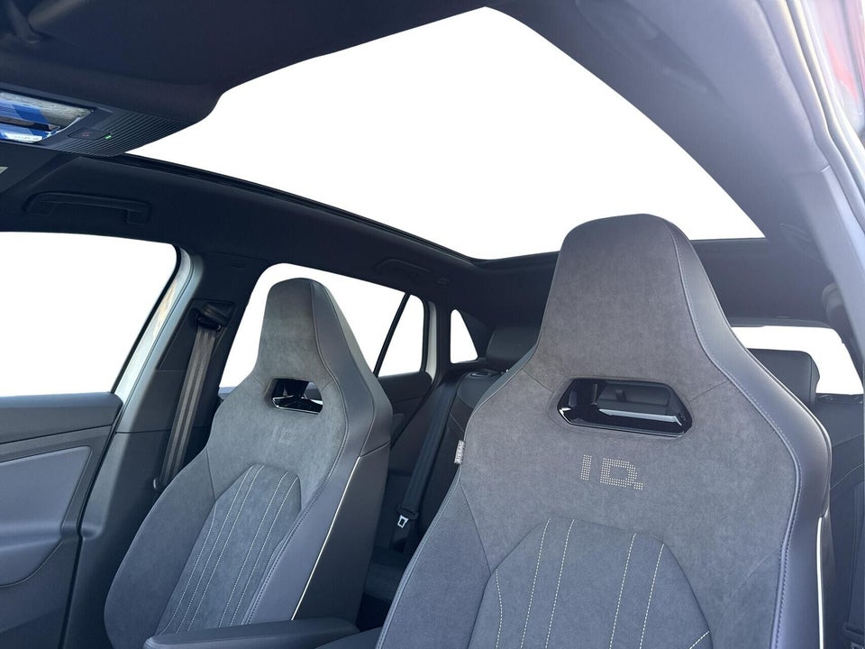 VW ID.4 77 Style+ 5d