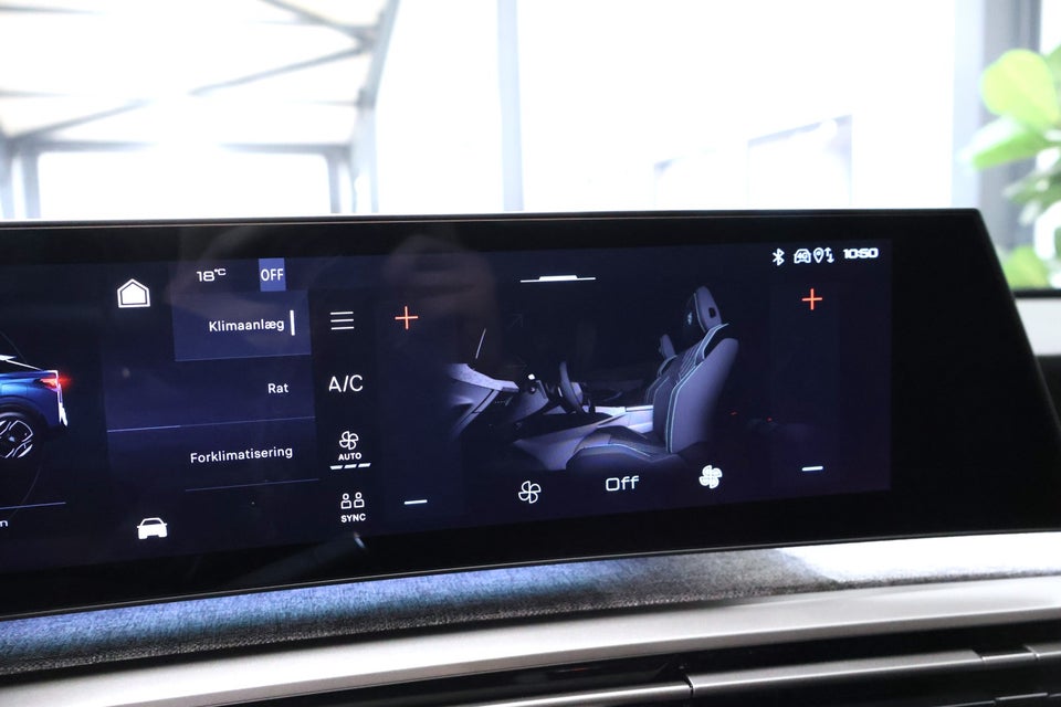 Peugeot e-3008 77 GT 5d