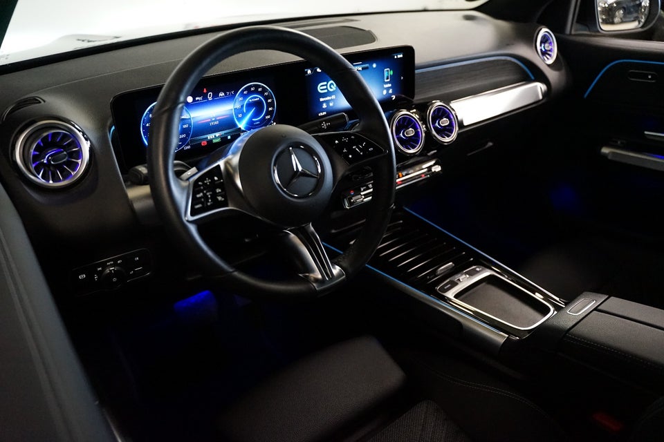 Mercedes EQB300 Progressive 4Matic 5d