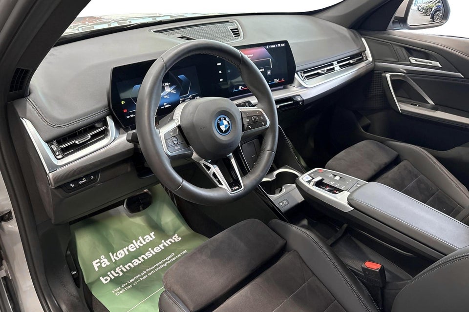 BMW iX1 eDrive20 M-Sport 5d