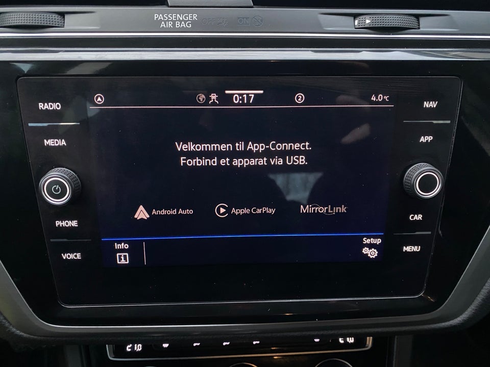 VW Touran 2,0 TDi 150 Comfortline DSG Van 5d