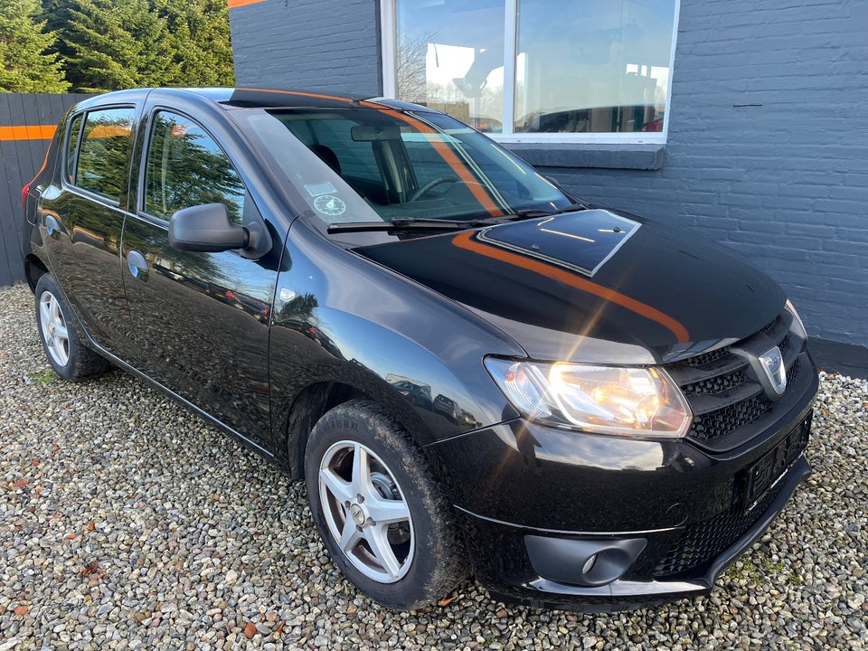 Dacia Sandero 1,2 16V Ambiance 5d