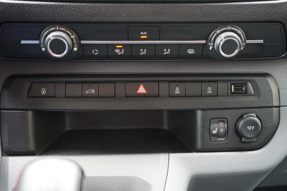 Toyota ProAce 2,0 D 120 Long Comfort Master 5d