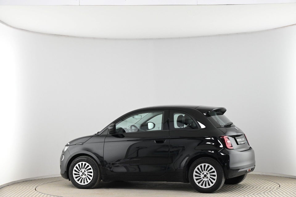 Fiat 500e 24 Action 3d