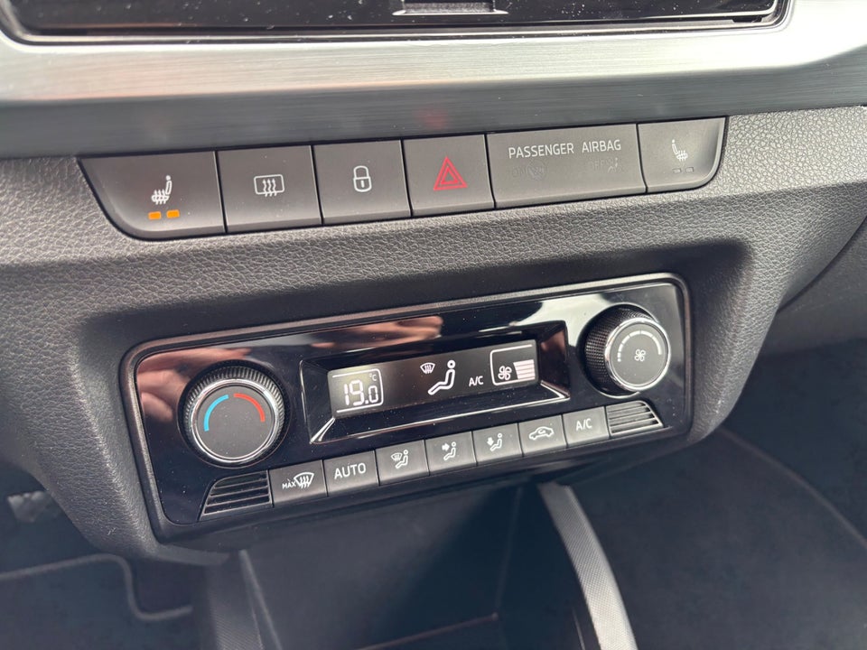 Skoda Fabia 1,0 MPi 60 Ambition 5d