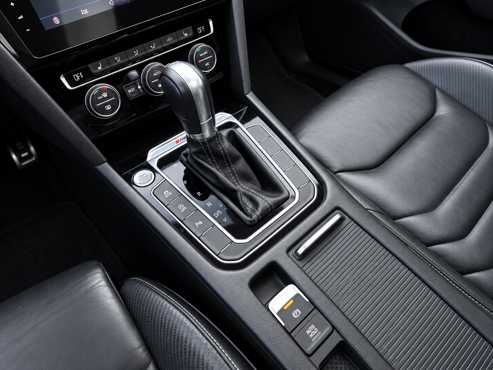 VW Arteon 2,0 TSi 280 R-line DSG 4Motion 4d