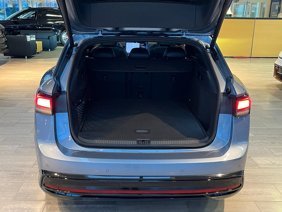 VW ID.7 77 Style Tourer 5d