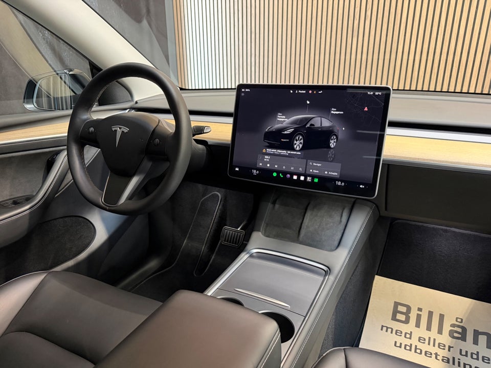 Tesla Model Y RWD 5d