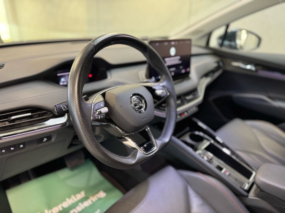 Skoda Enyaq 80 iV Selection Suite 5d