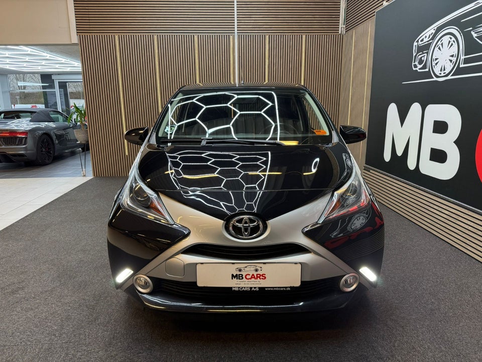 Toyota Aygo 1,0 VVT-i x-cellence 5d