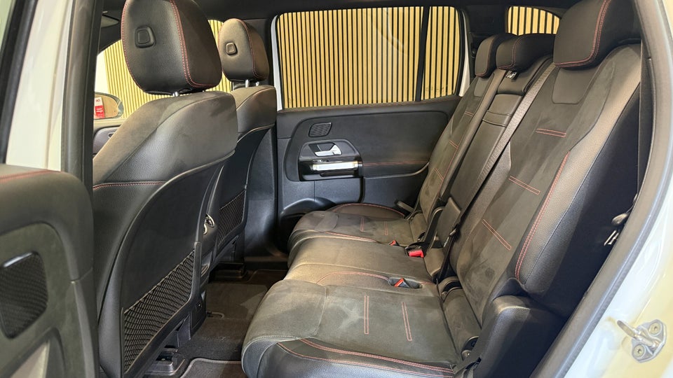 Mercedes EQB300 AMG Line 4Matic 7prs 5d