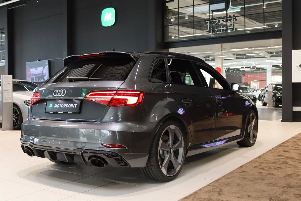 Audi RS3 2,5 TFSi Sportback quattro S-tr. 5d