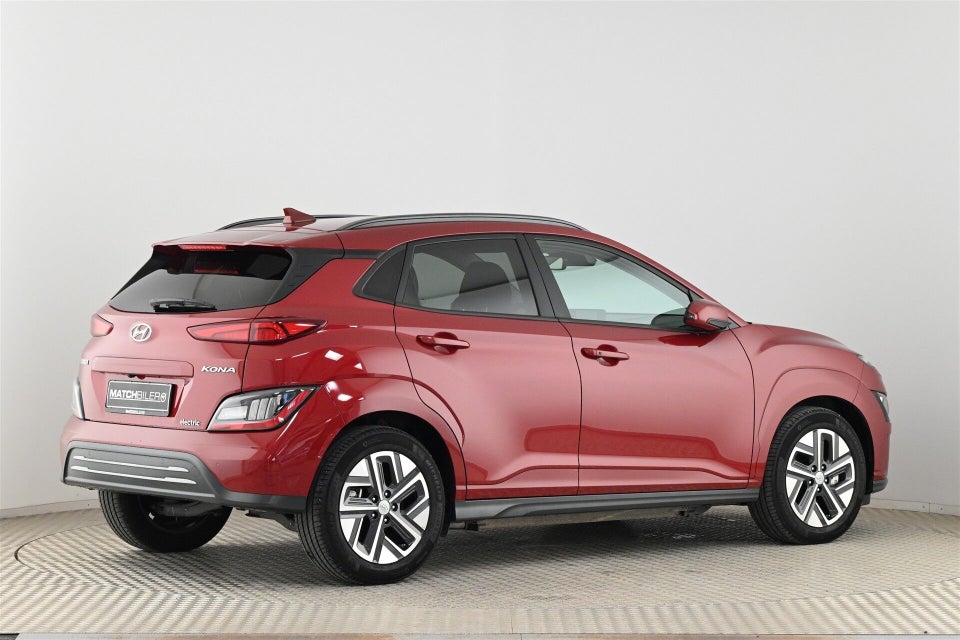 Hyundai Kona 64 EV Essential 5d