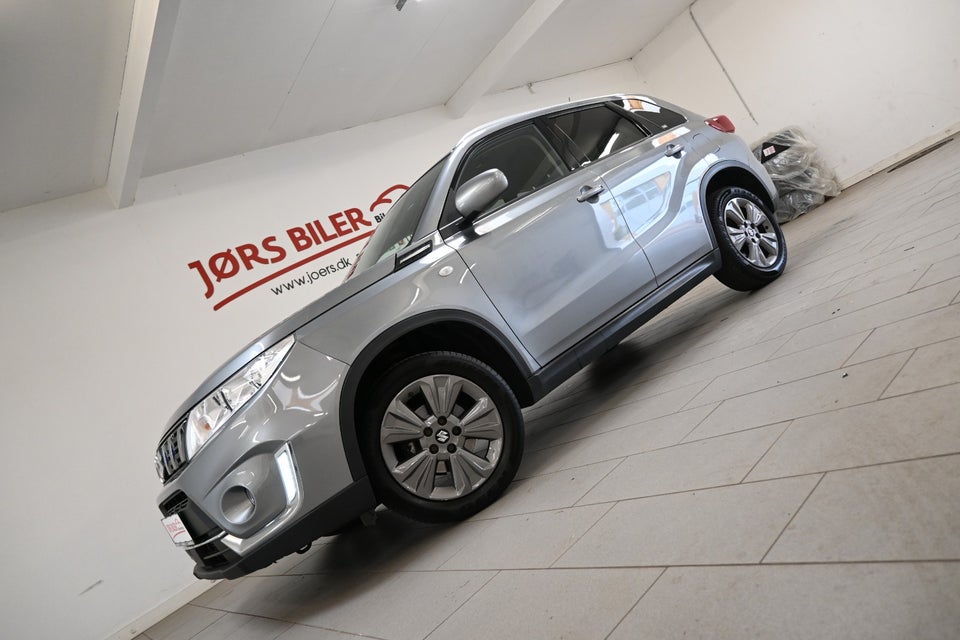 Suzuki Vitara 1,0 Boosterjet Active aut. 5d
