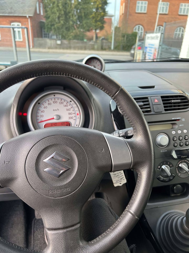 Suzuki Splash 1,0 GLS 5d