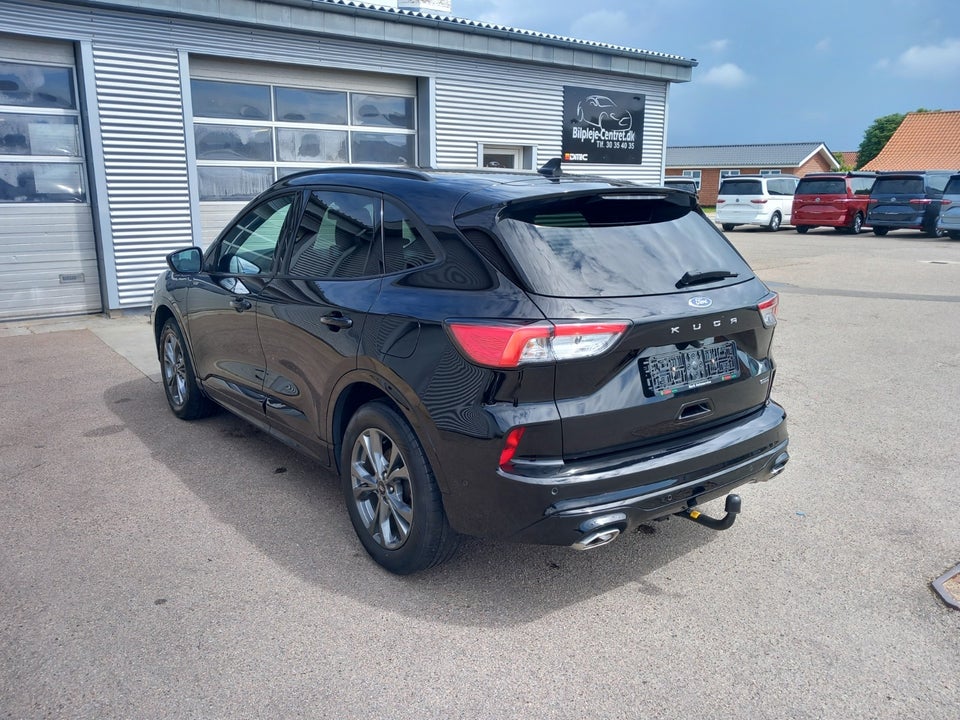 Ford Kuga 2,5 PHEV ST-Line X CVT 5d