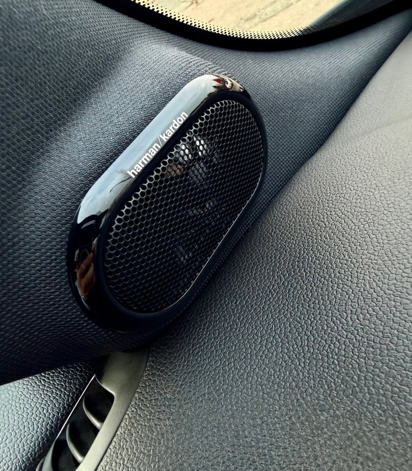 MINI Cooper SE Maximise 3d