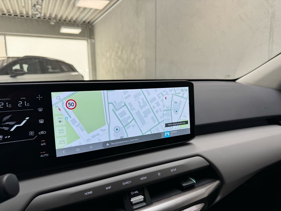 Kia EV4 58 Standard Range Access 5d