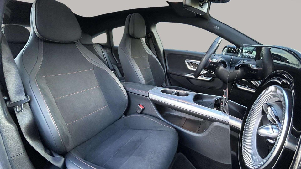 Mercedes CLA250+ electric AMG Advance Plus 4d