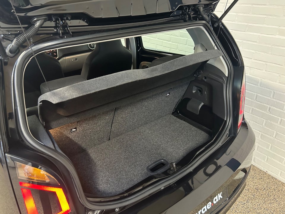 VW Up! 1,0 MPi 60 Move Up! ASG BMT 5d