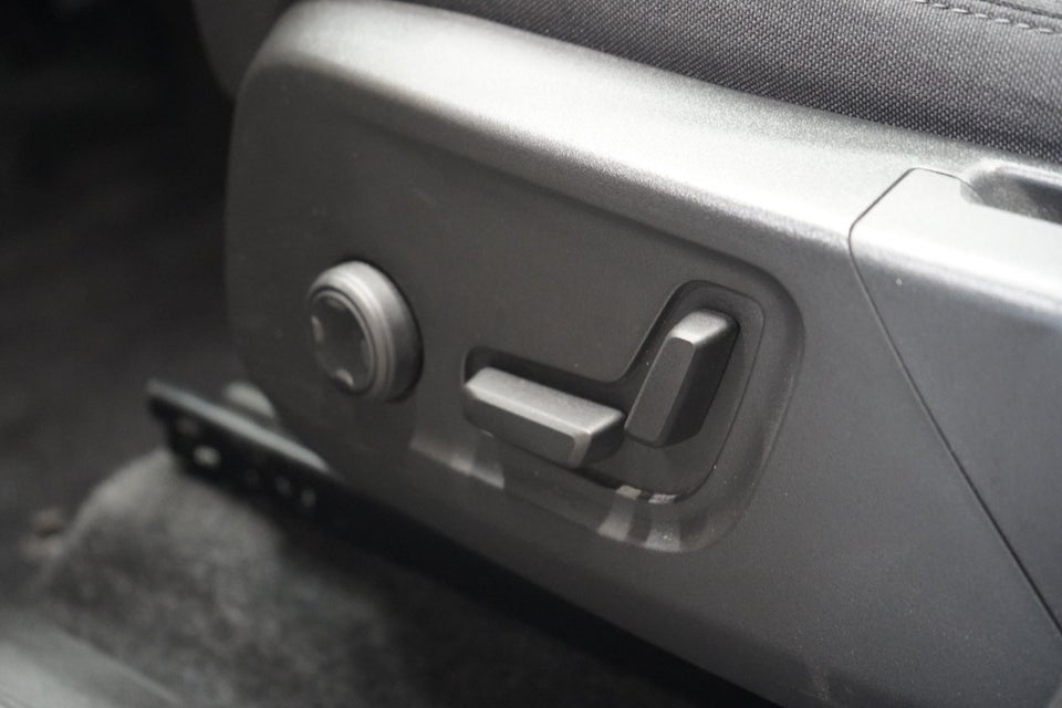 Volvo XC40 P6 ReCharge Ultimate 5d