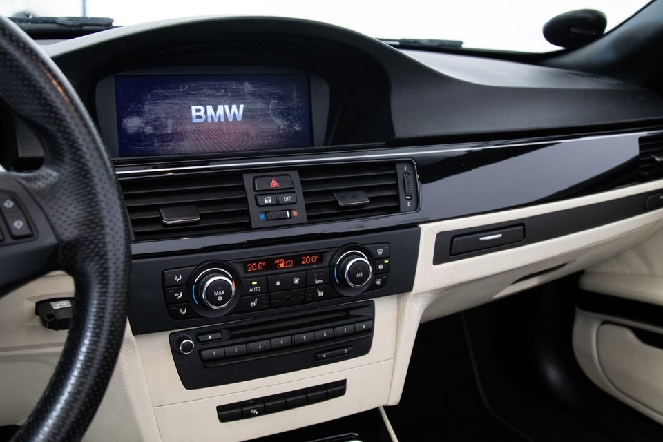 BMW 335i 3,0 Cabriolet aut. 2d