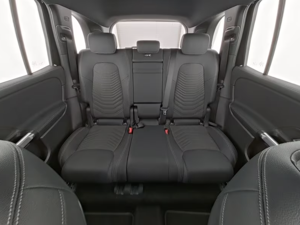 Mercedes EQB300 Progressive Advance 4Matic 5d