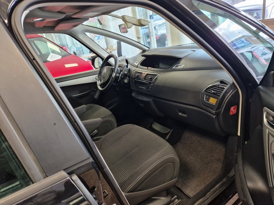 Citroën Grand C4 Picasso 1,6 HDi 112 Seduction E6G 7prs 5d