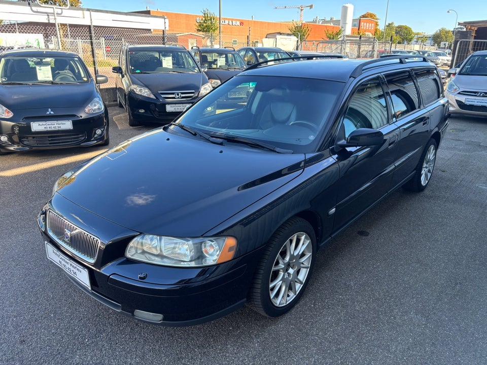 Volvo V70 2,4 140 Kinetic 5d