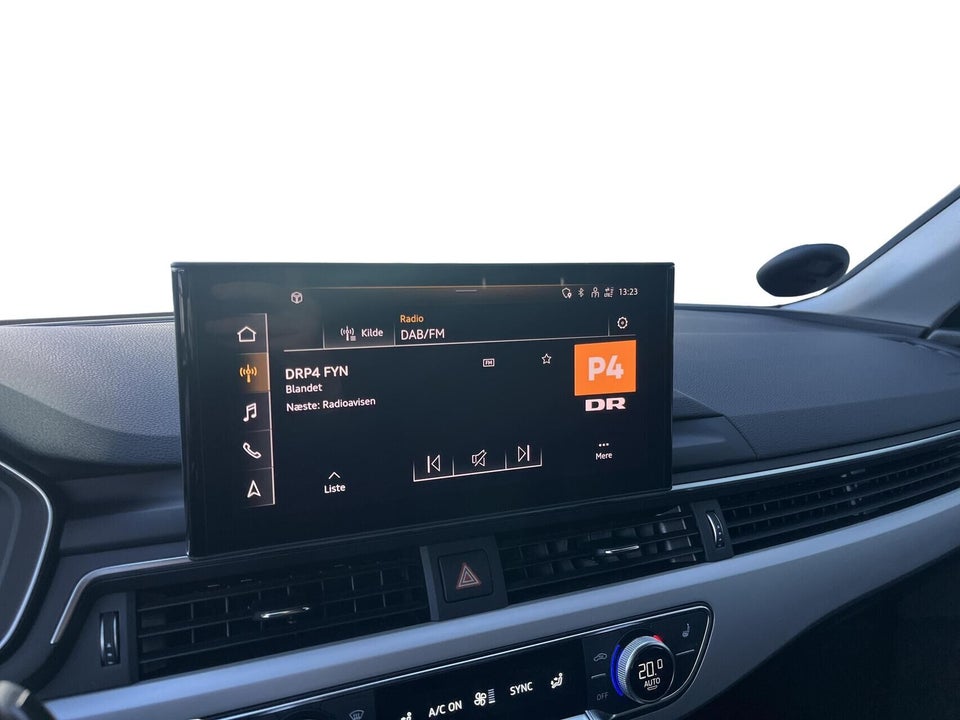 Audi A4 40 TFSi Prestige Avant S-tr. 5d