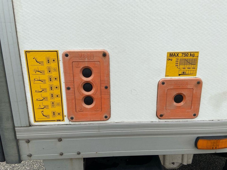 MAN TGE 2,0 3.180 Chassis L3 aut. FWD