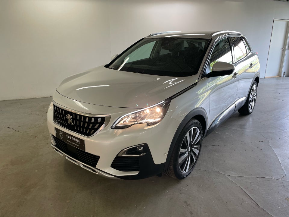 Peugeot 3008 1,2 e-THP 130 Allure 5d