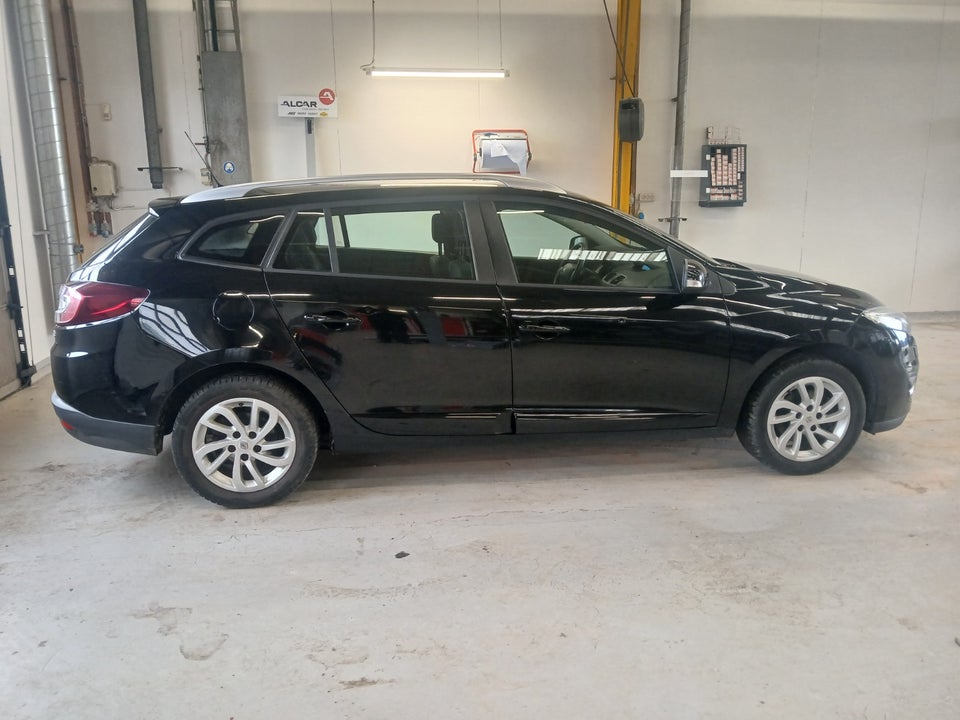 Renault Megane III 1,2 TCe 115 Dynamique Sport Tourer 5d