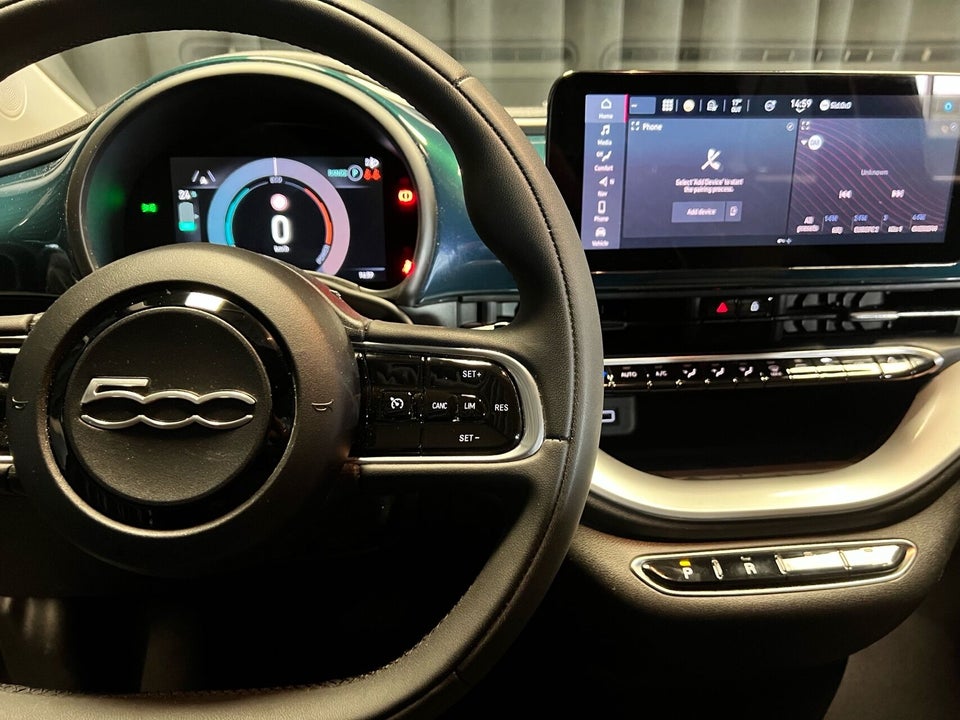 Fiat 500e 42 Icon Cabrio 2d